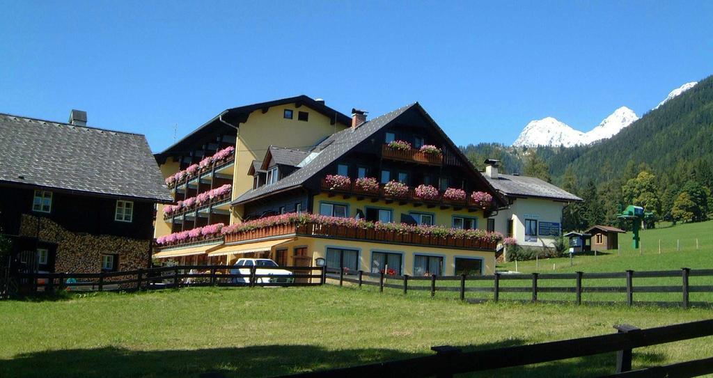 Ferienhotel Knollhof Ramsau am Dachstein Exterior photo